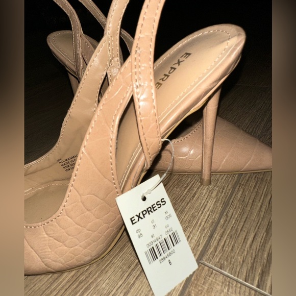 Express heels - Picture 2 of 5
